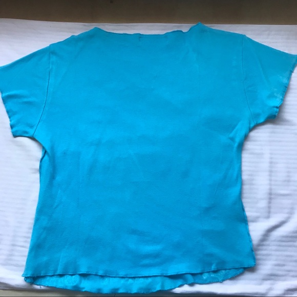 T shirt - Picture 2 of 3